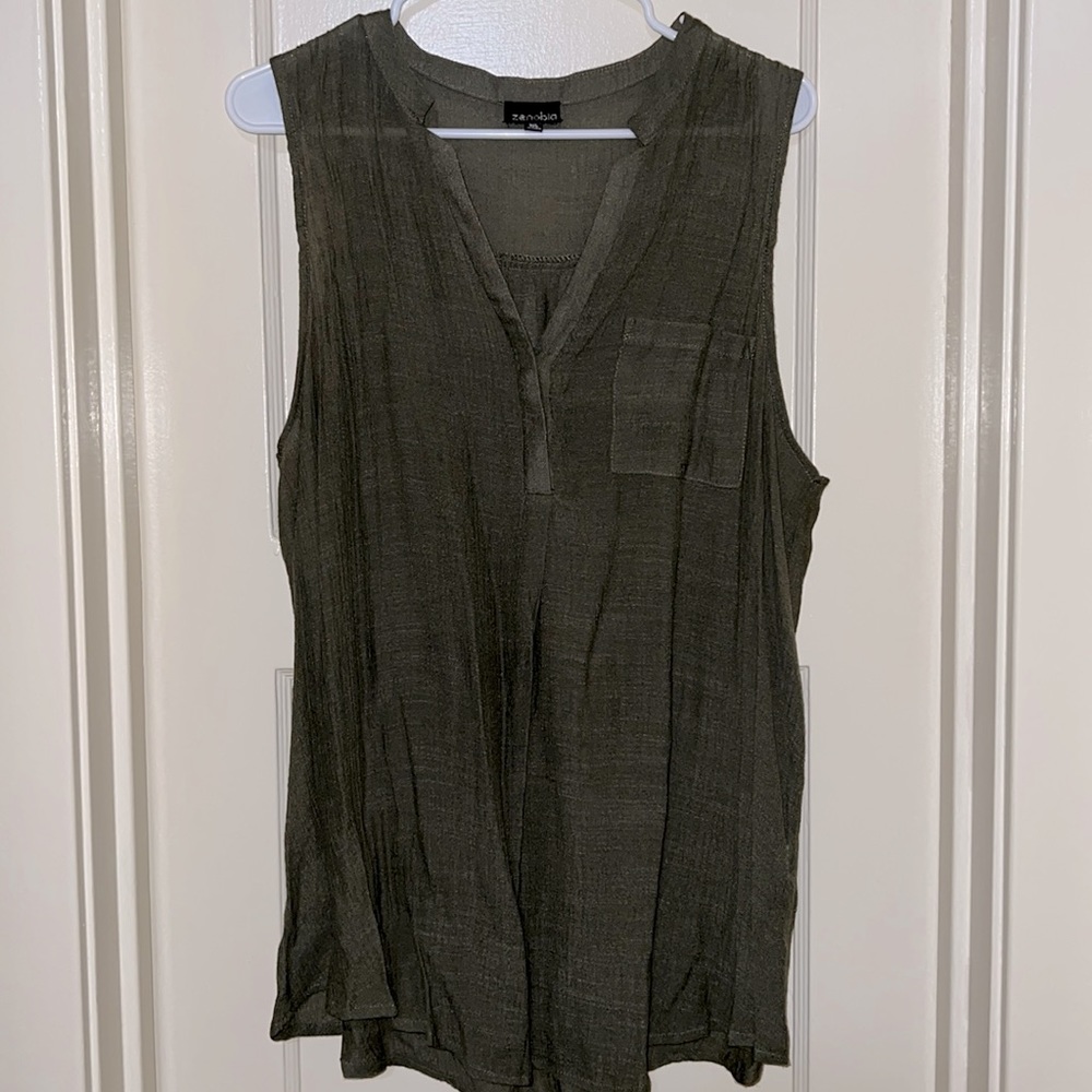 Zenobla sleeveless blouse size 2xl